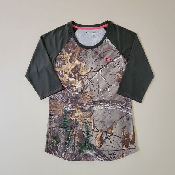 Under Armour Women's HeatGear Realtree® Camo Tech 3/4 Sleeve Tee - Picture 3 of 16